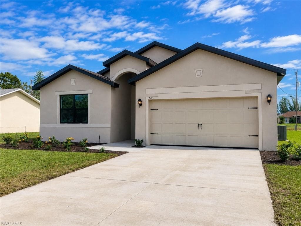 705 SW 23rd TER CAPE CORAL, FL 33991