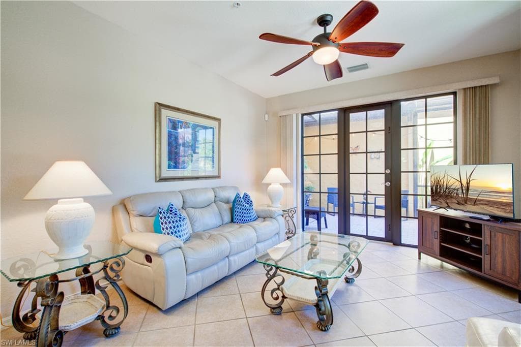 11936 Izarra WAY 6606 FORT MYERS, FL 33912