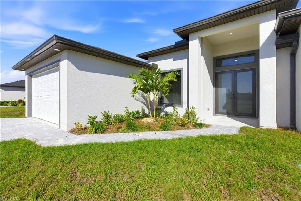 131 Kismet PKWY E CAPE CORAL, FL 33909