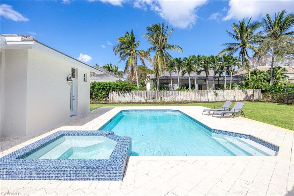 707 Port Side DR NAPLES, FL 34103