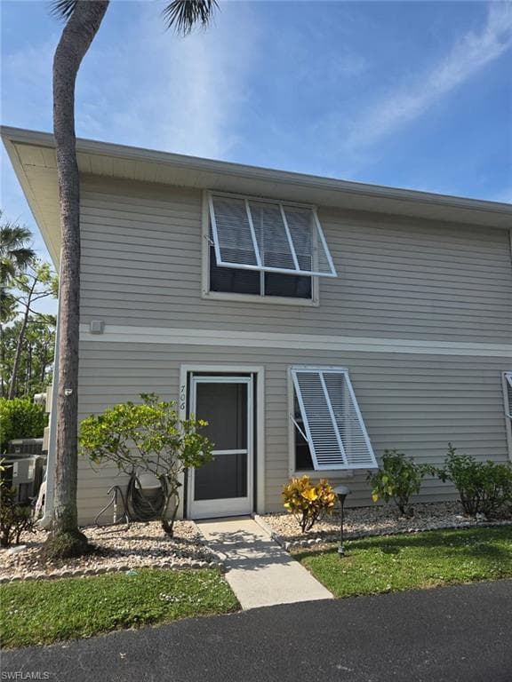 25488 Cockleshell DR 706 BONITA SPRINGS, FL 34135