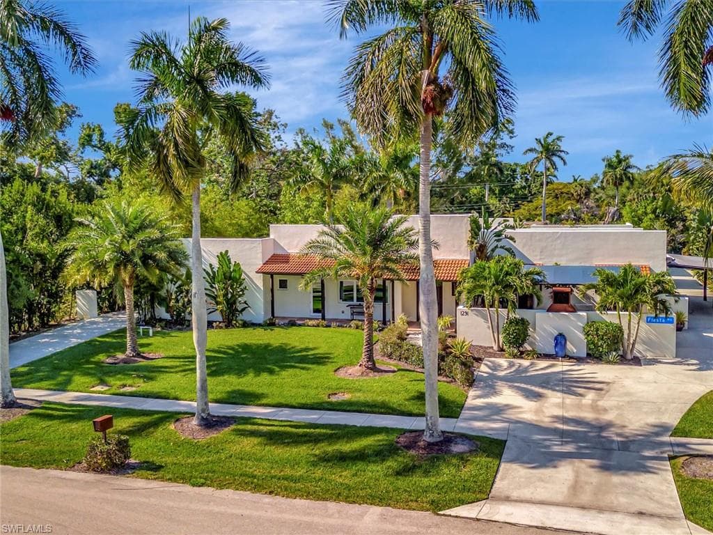1291 Caloosa DR FORT MYERS, FL 33901
