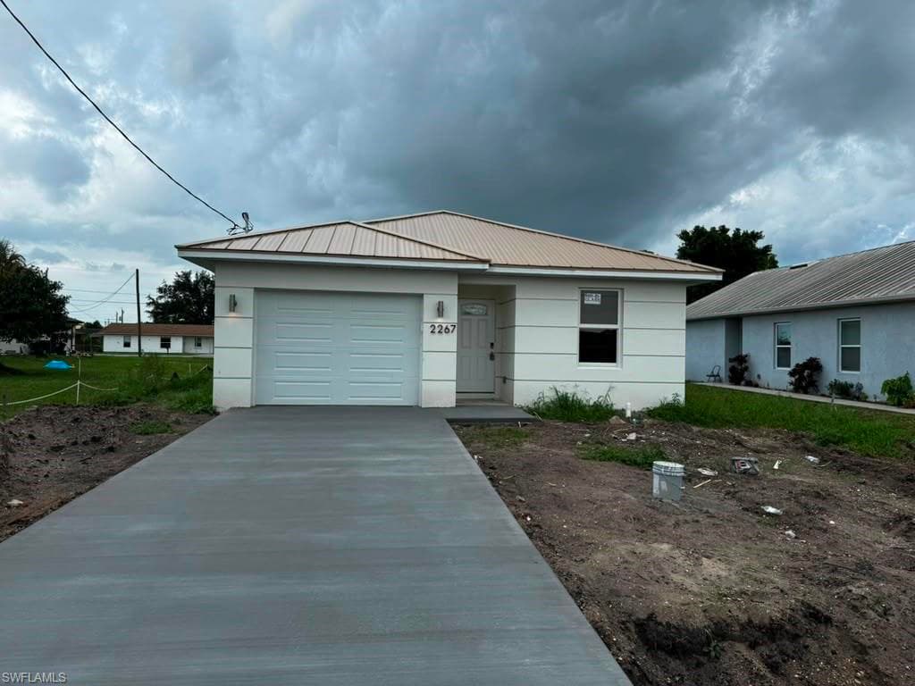 2267 French ST FORT MYERS, FL 33916