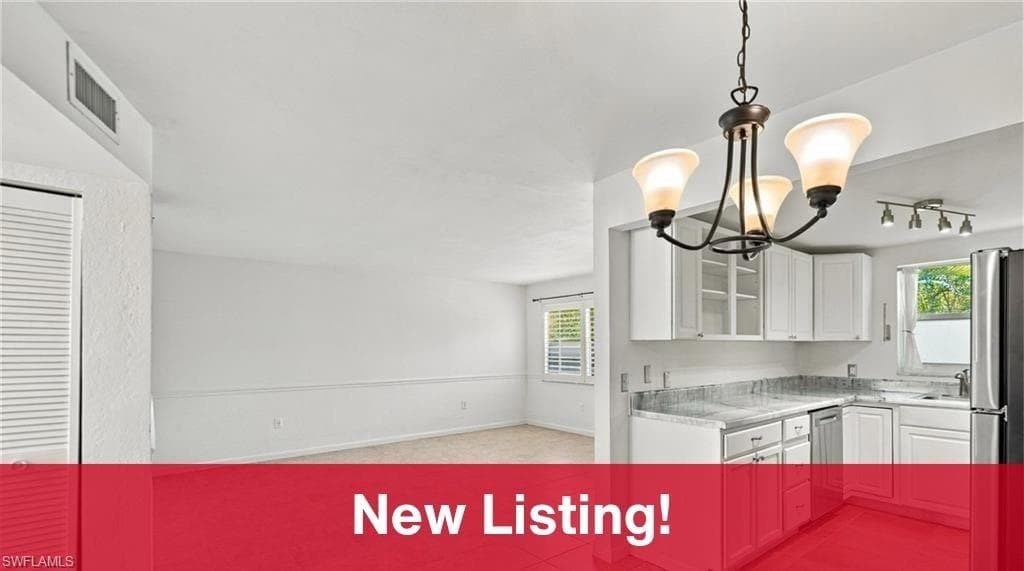 4290 Gulfstream DR 5 NAPLES, FL 34112