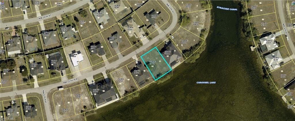 520 NW 25th TER CAPE CORAL, FL 33993