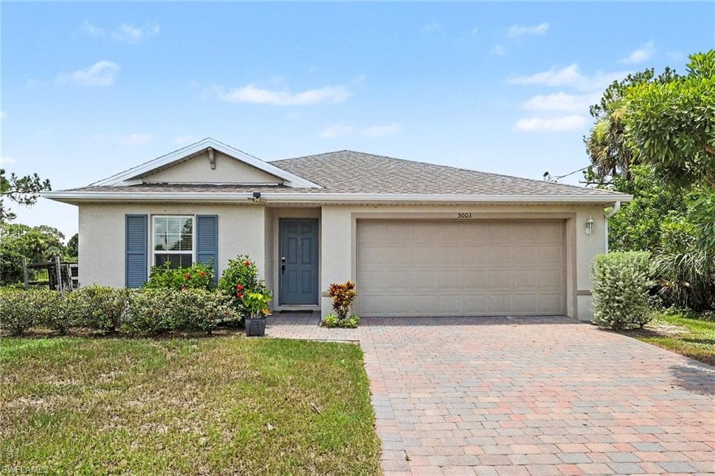 5003 Pine Tree LN LABELLE, FL 33935
