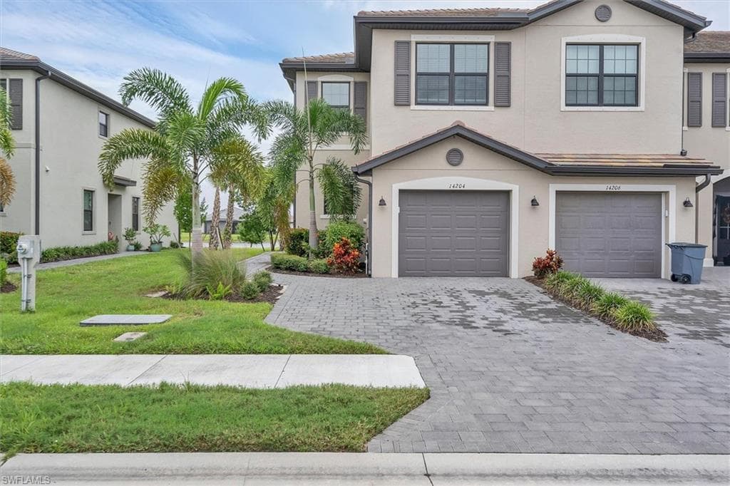 14204 Pine Lodge LN FORT MYERS, FL 33913