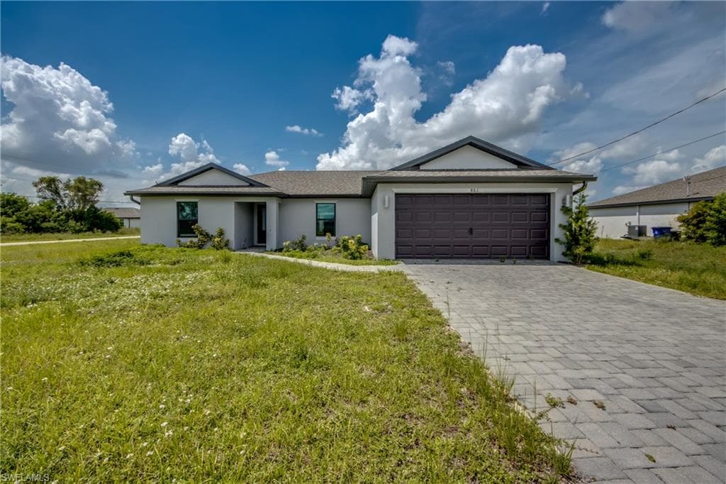 861 Winwood CIR FORT MYERS, FL 33913