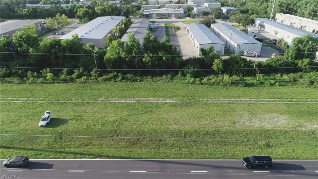 919 Kismet PKWY E CAPE CORAL, FL 33909