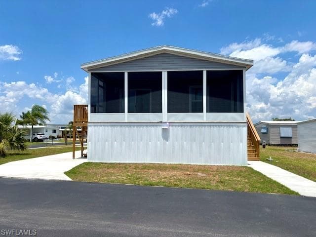 302 Shoreland DR FORT MYERS, FL 33905