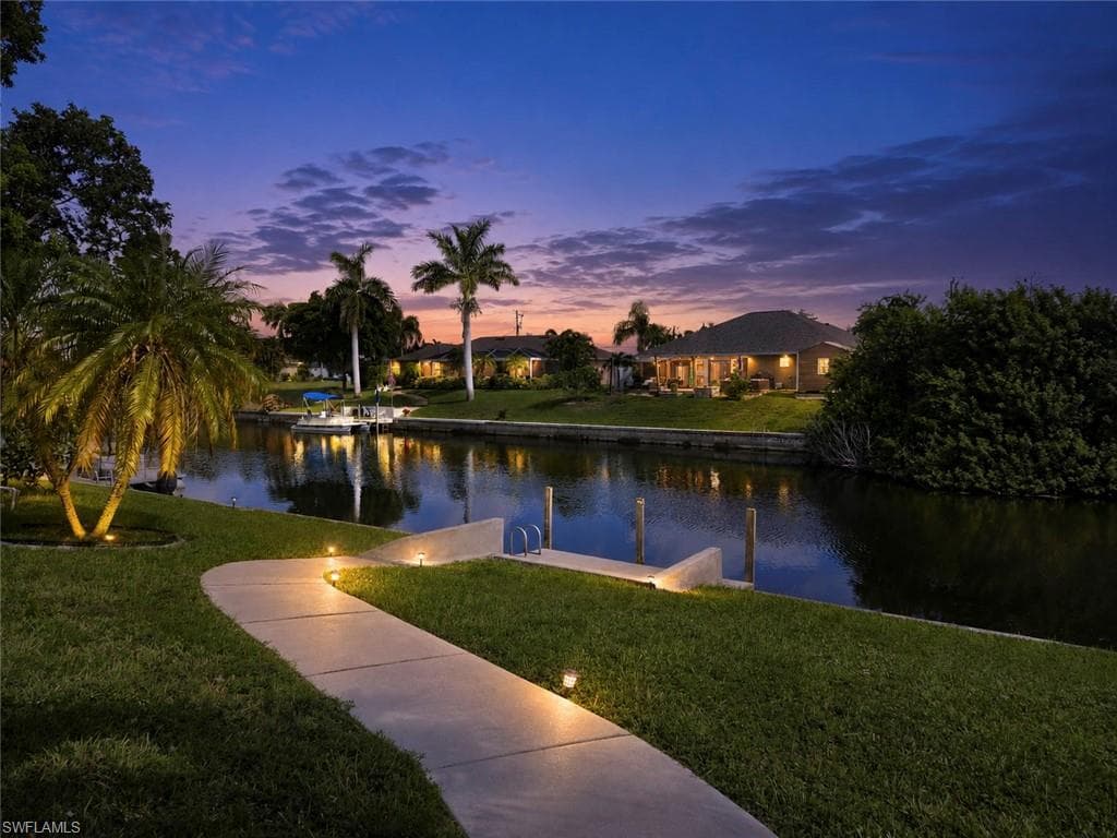 1707 SW 2nd TER CAPE CORAL, FL 33991