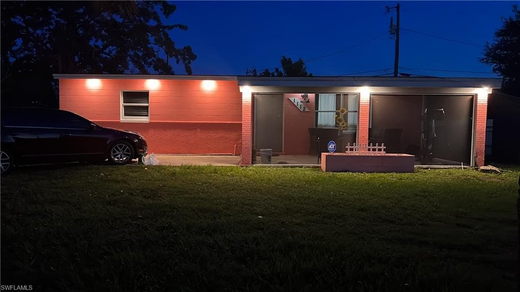 1112 Cherokee AVE LEHIGH ACRES, FL 33936