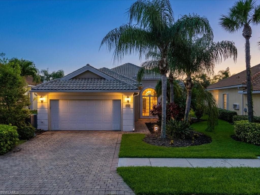 8706 Ferrara CT NAPLES, FL 34114