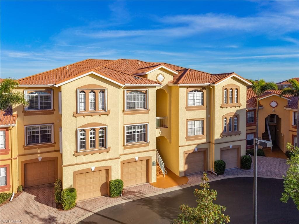 15625 Ocean Walk CIR S 208 FORT MYERS, FL 33908