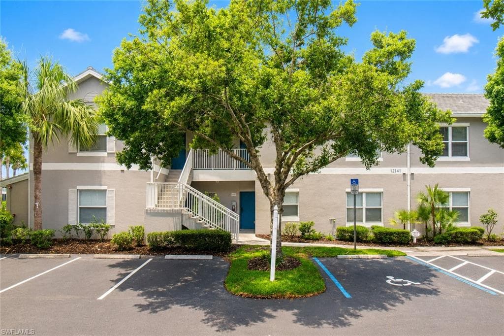 12141 Summergate CIR 102 FORT MYERS, FL 33913