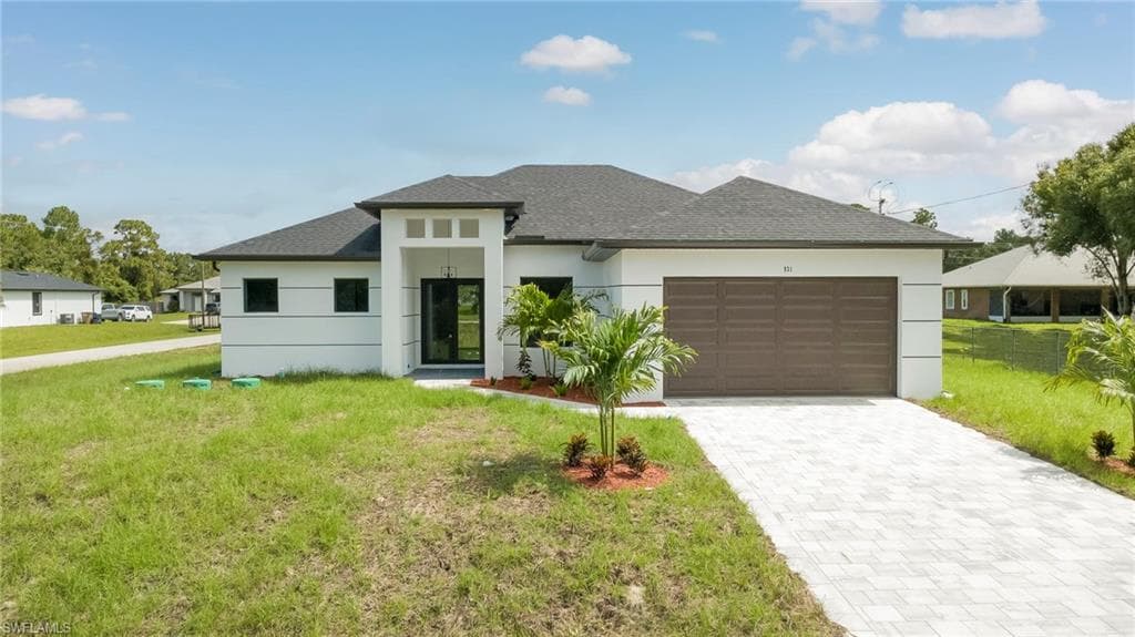 466 Laconic AVE LEHIGH ACRES, FL 33974