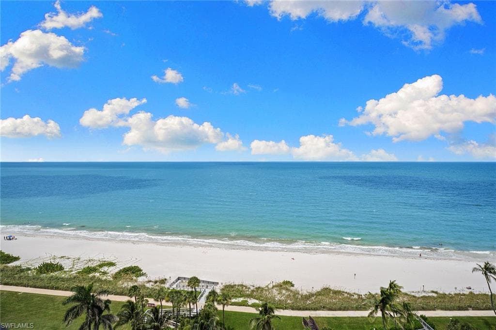 4901 Gulf Shore BLVD N 1501 NAPLES, FL 34103