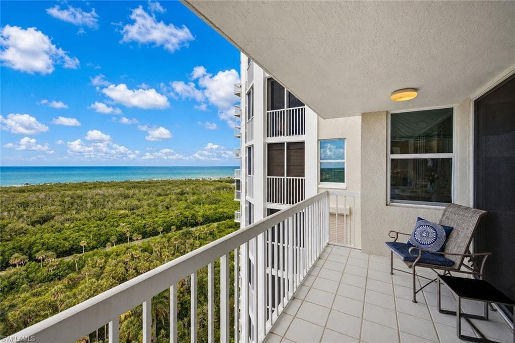 6573 Marissa LOOP 1704 NAPLES, FL 34108