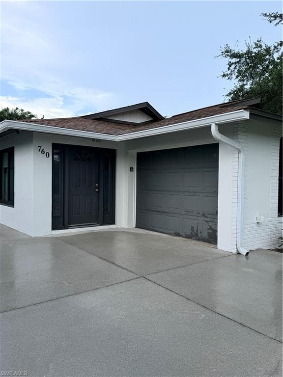 760 94th AVE N NAPLES, FL 34108