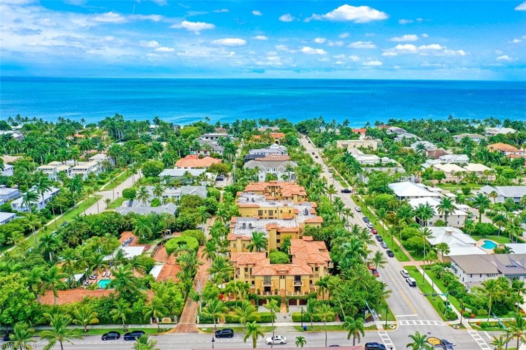 270 5th AVE S H-2 NAPLES, FL 34102