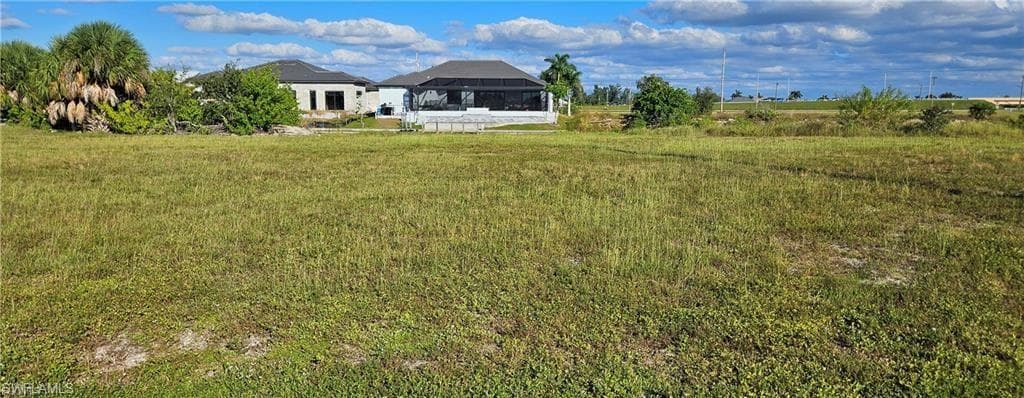 1013 NW 33rd AVE CAPE CORAL, FL 33993