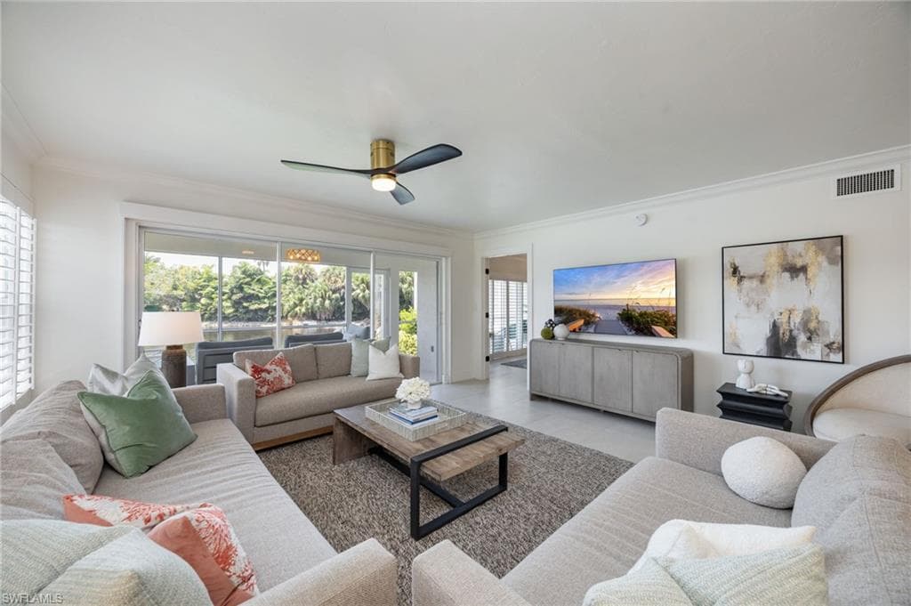6151 Pelican Bay BLVD 27 NAPLES, FL 34108
