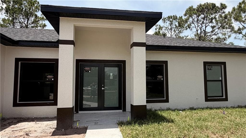 5233 44 ST NE NAPLES, FL 34120