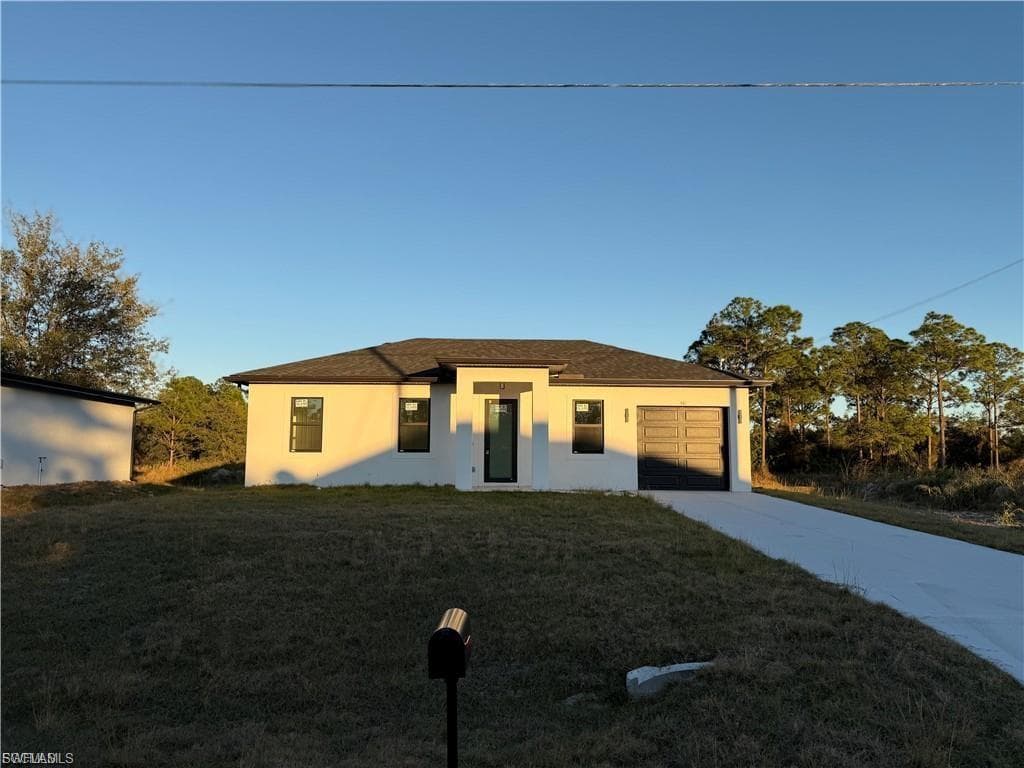 341 Western AVE S LEHIGH ACRES, FL 33974