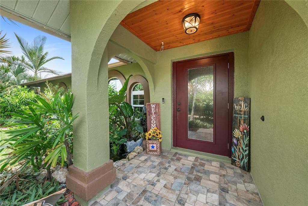 519 NW 26th PL CAPE CORAL, FL 33993