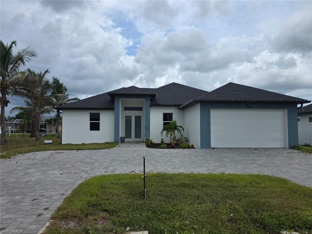 331 Nelson RD N CAPE CORAL, FL 33993