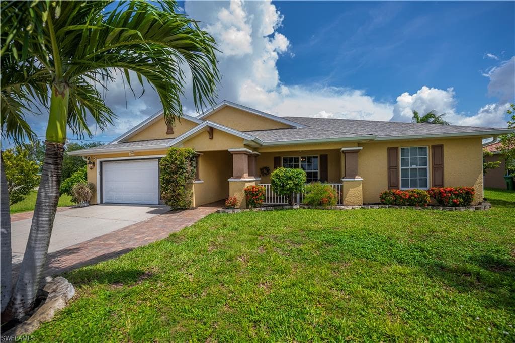 201 NE 17th TER CAPE CORAL, FL 33909