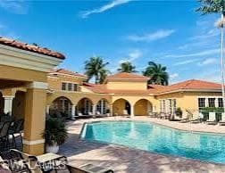 8687 River Homes LN 4101 BONITA SPRINGS, FL 34135