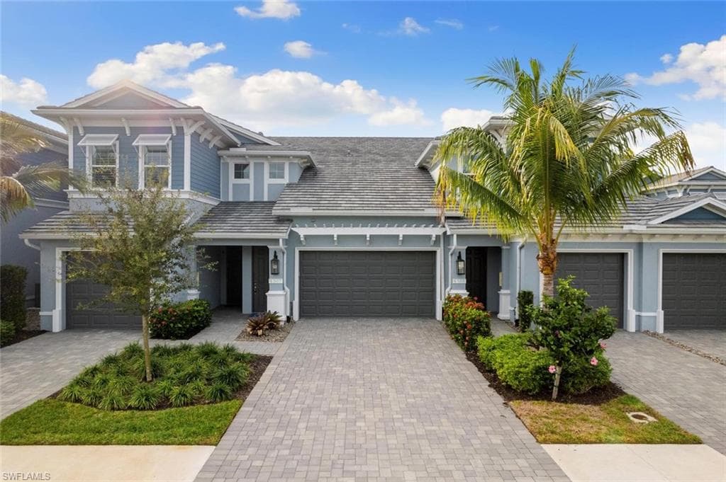 2549 Seychelles DR 507 NAPLES, FL 34112