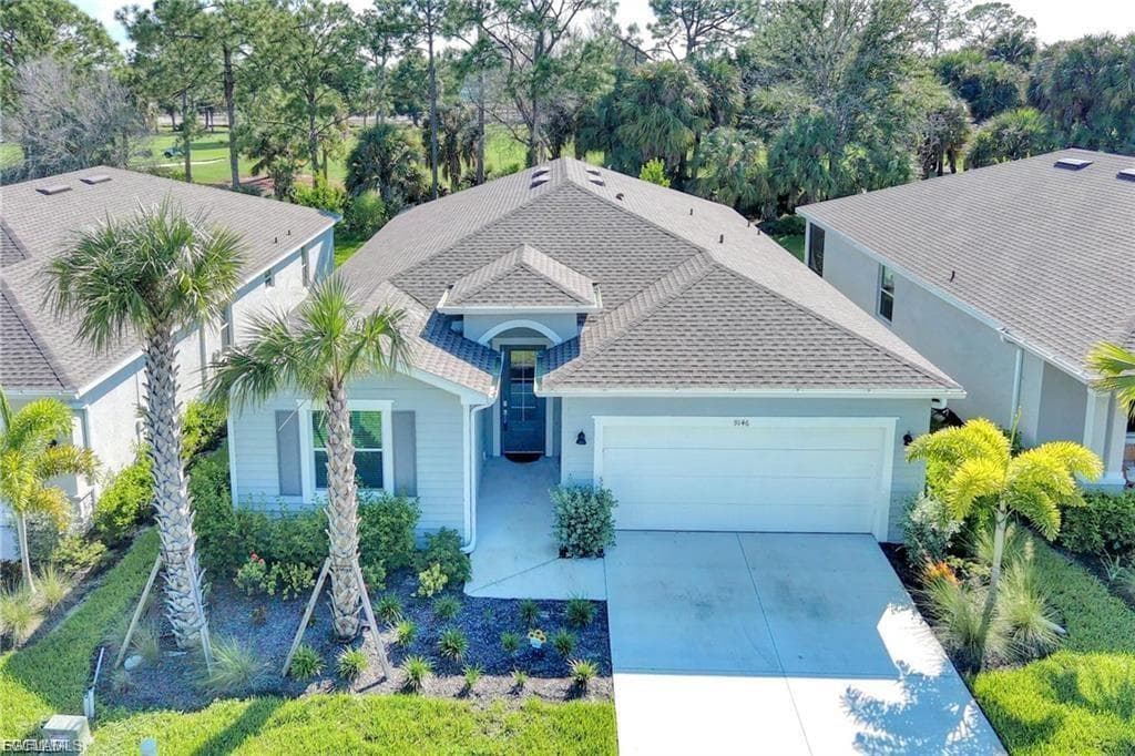 9146 Leatherwood LOOP LEHIGH ACRES, FL 33936
