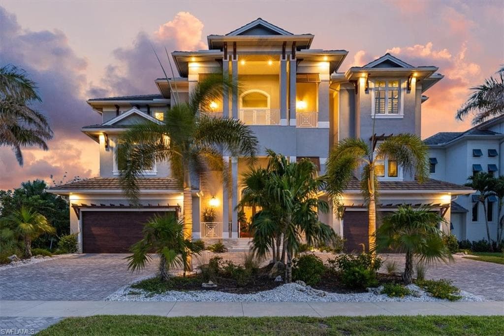 564 Spinnaker DR MARCO ISLAND, FL 34145