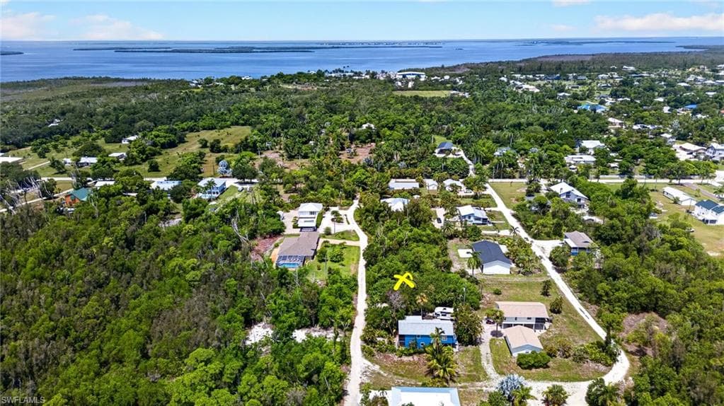7180 Guava AVE BOKEELIA, FL 33922