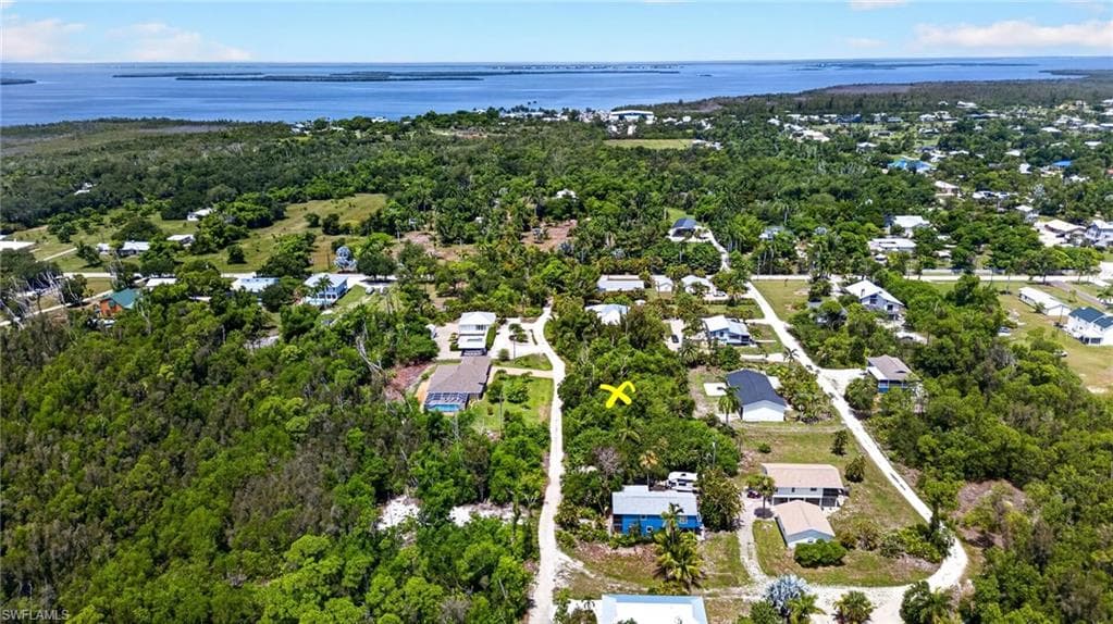 7190 Guava AVE BOKEELIA, FL 33922
