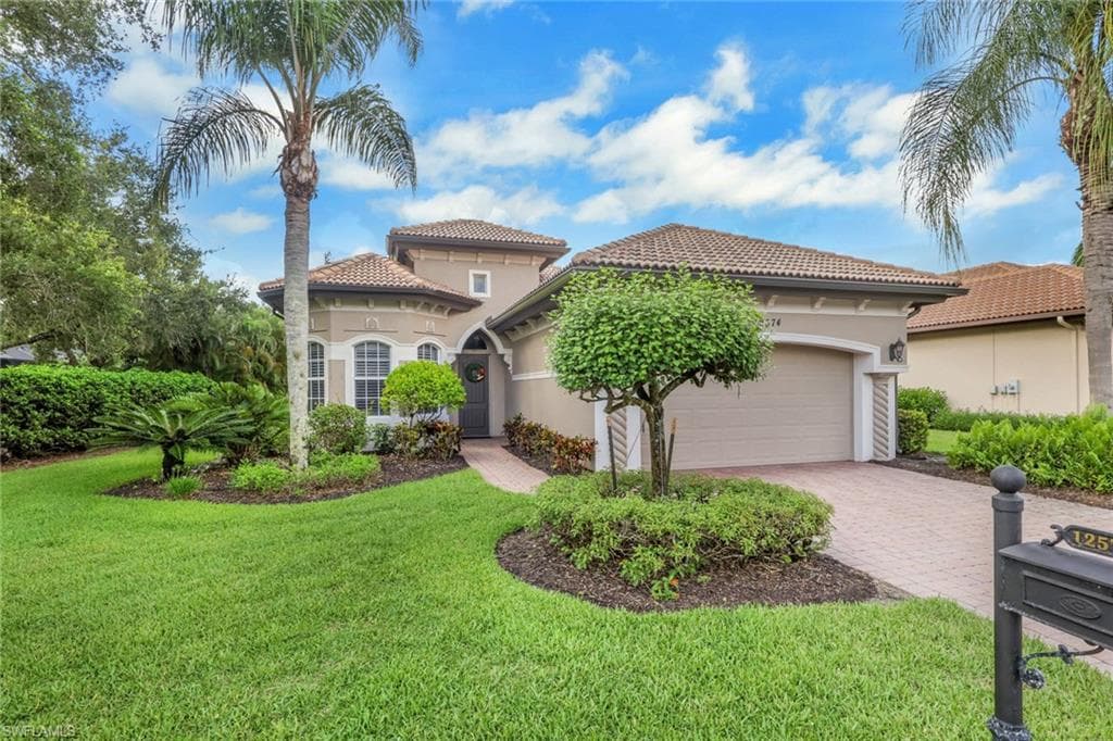 12574 Grandezza CIR ESTERO, FL 33928