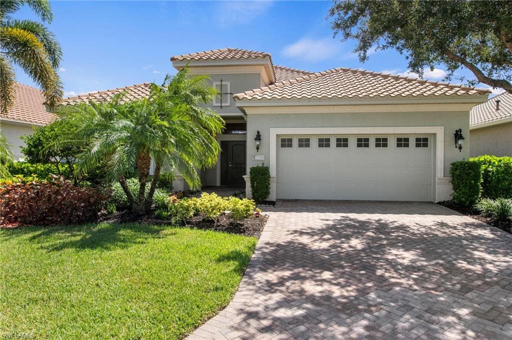 21299 Estero Vista CT ESTERO, FL 33928