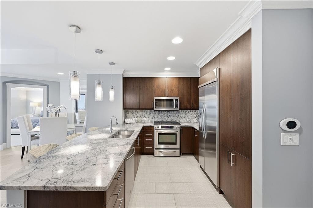 9123 Strada PL 7306 NAPLES, FL 34108