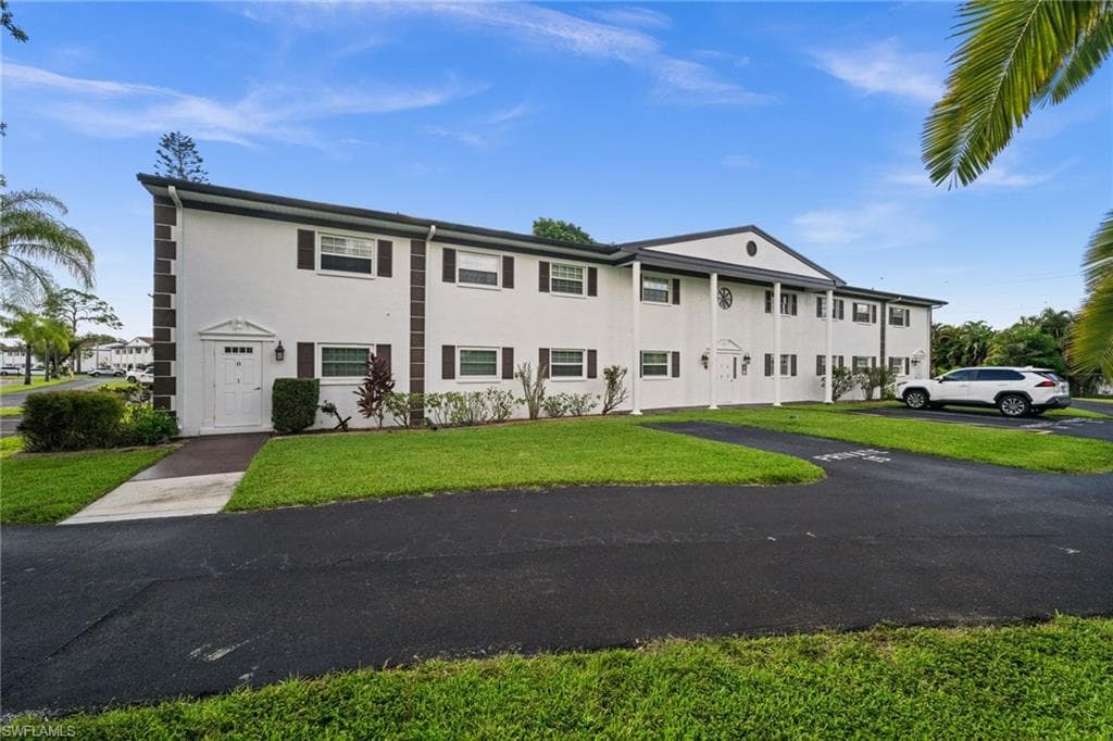 7001 New Post DR 3 NORTH FORT MYERS, FL 33917