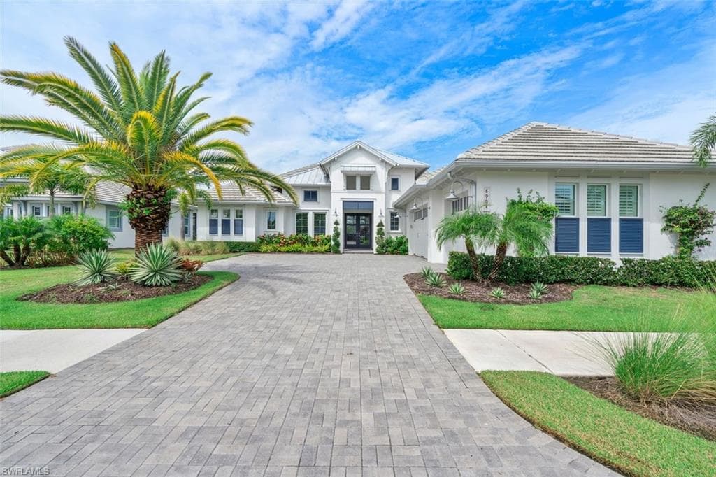 8904 Nevis WAY NAPLES, FL 34112