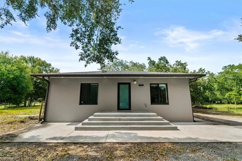 151 & 157 Horse Club AVE CLEWISTON, FL 33440