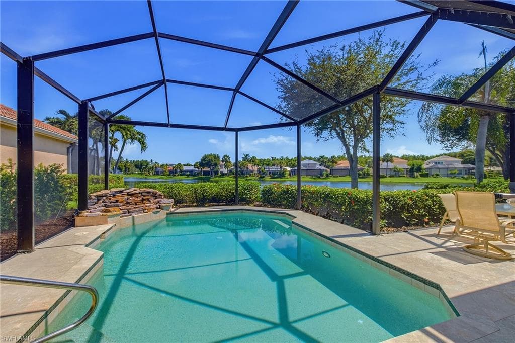9097 Troon Lakes DR NAPLES, FL 34109