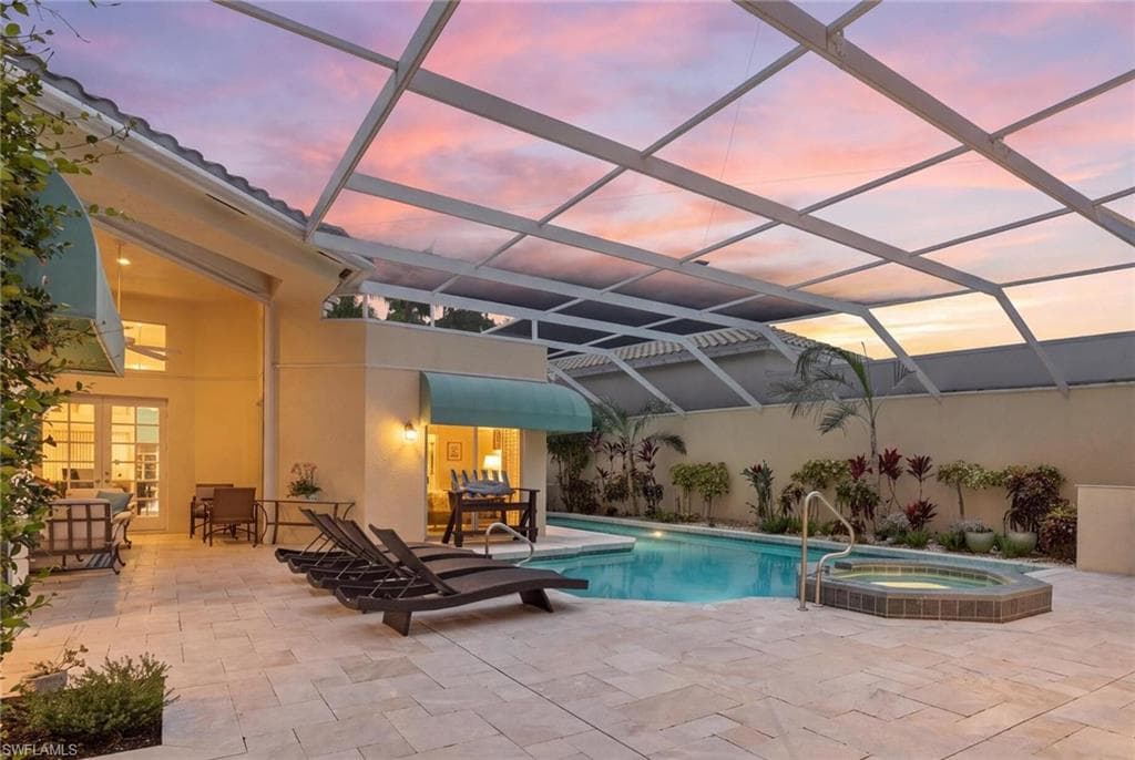 7976 Grand Bay DR 5 NAPLES, FL 34108