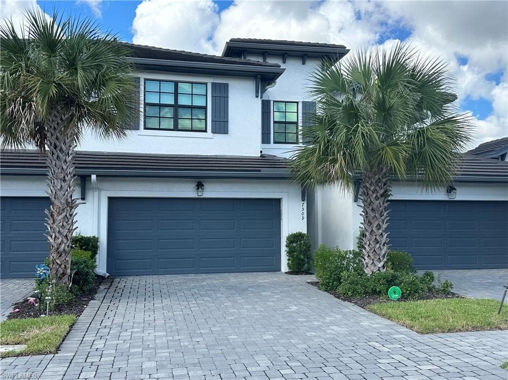 7509 Carnegie WAY NAPLES, FL 34119