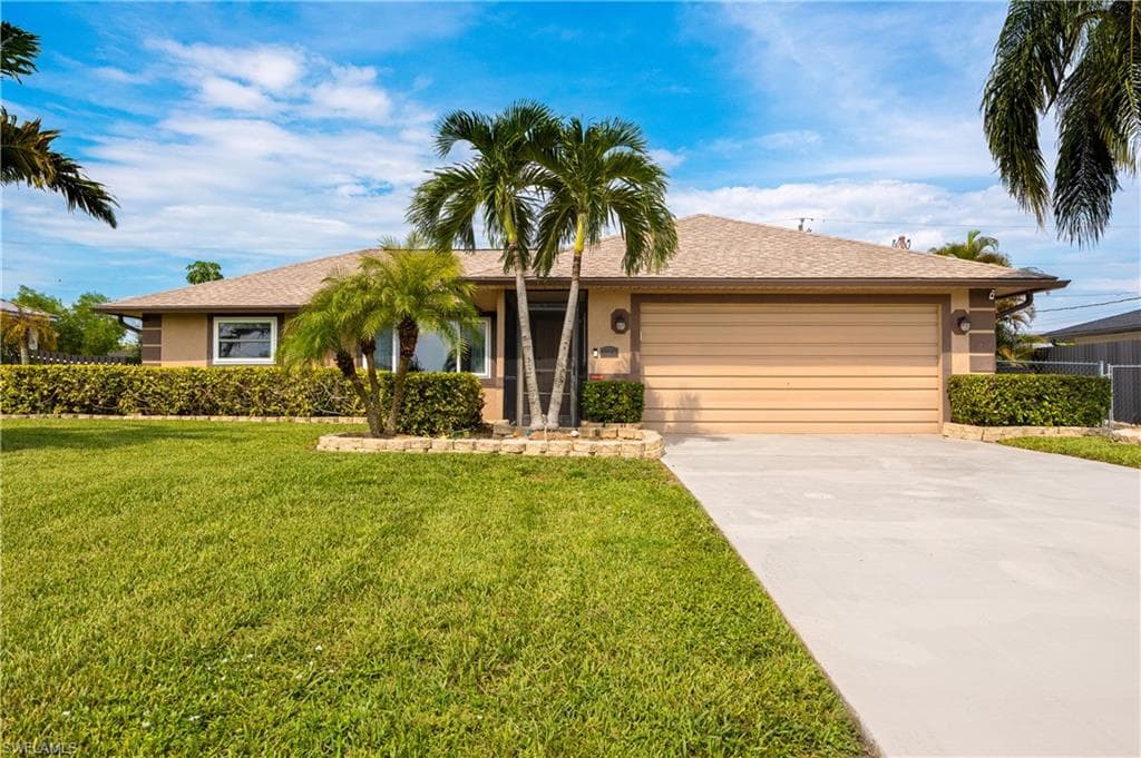 250 NE 10th PL CAPE CORAL, FL 33909
