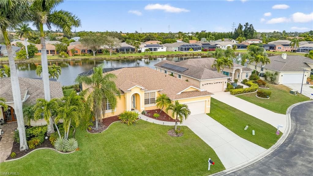 8912 Wellington Lakes CT FORT MYERS, FL 33908