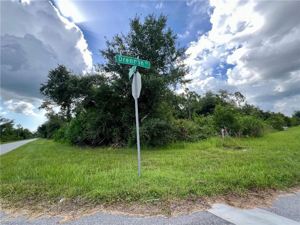 2399 Drennon ST PORT CHARLOTTE, FL 33953