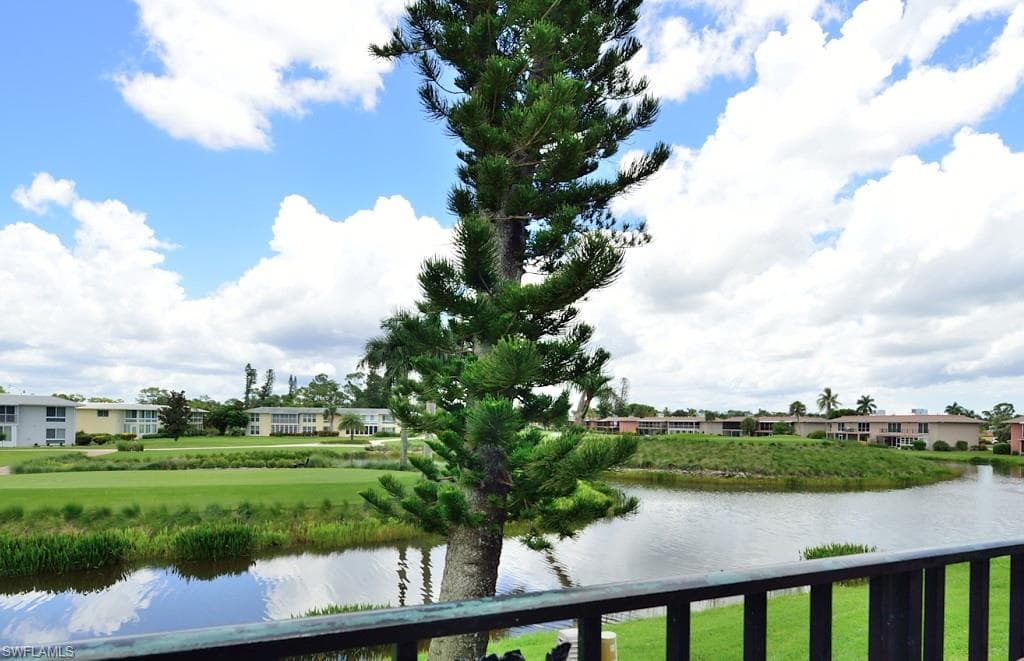 229 Palm DR 229-2 NAPLES, FL 34112